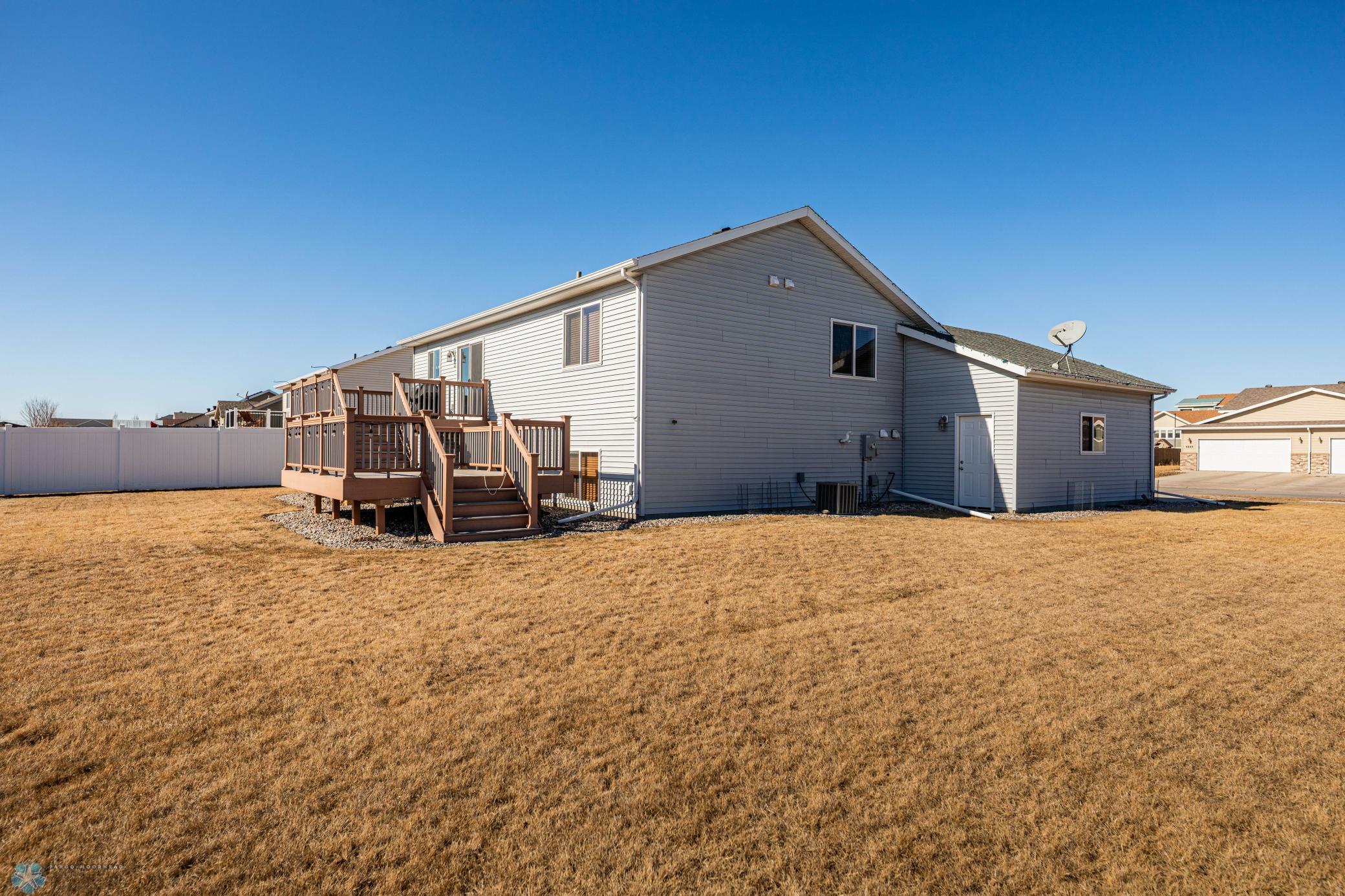 Fargo, North Dakota 58104, United States, 4 Bedrooms Bedrooms, ,3 BathroomsBathrooms,Residential,Active,86463
