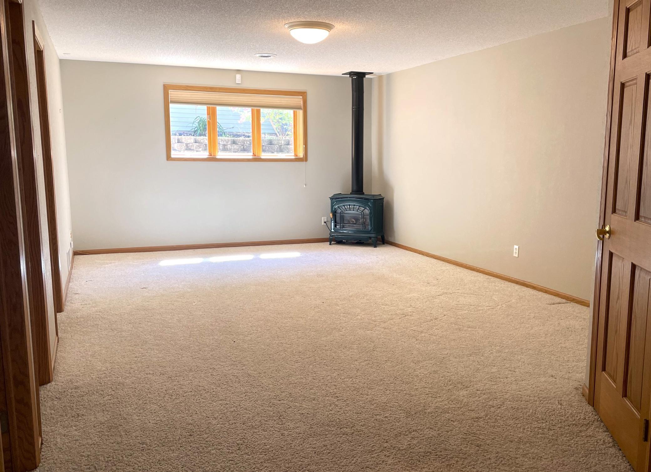 668 Hallstrom Drive, Red Wing, Minnesota image 8