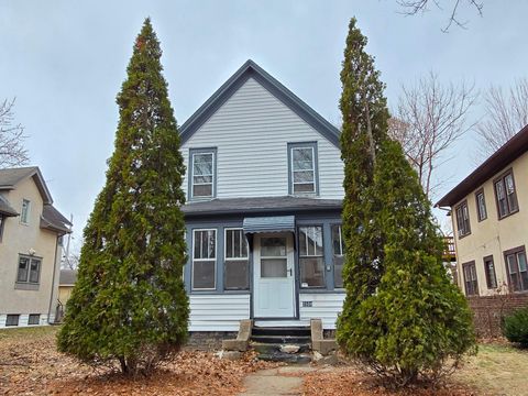 Homes For Sale - 3504 19th Avenue<br/> Hennepin County, Minneapolis, MN 55407