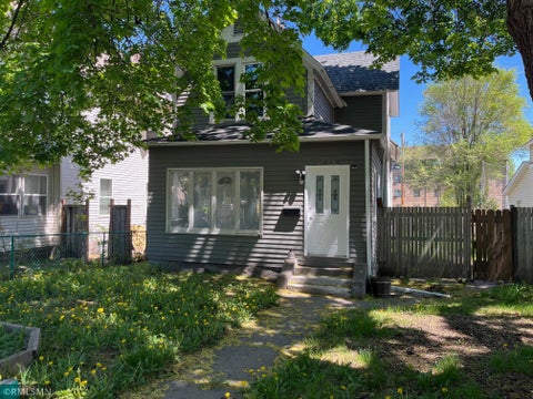Homes For Sale - 2414 N 4th Street<br/> Minneapolis, MN 55411