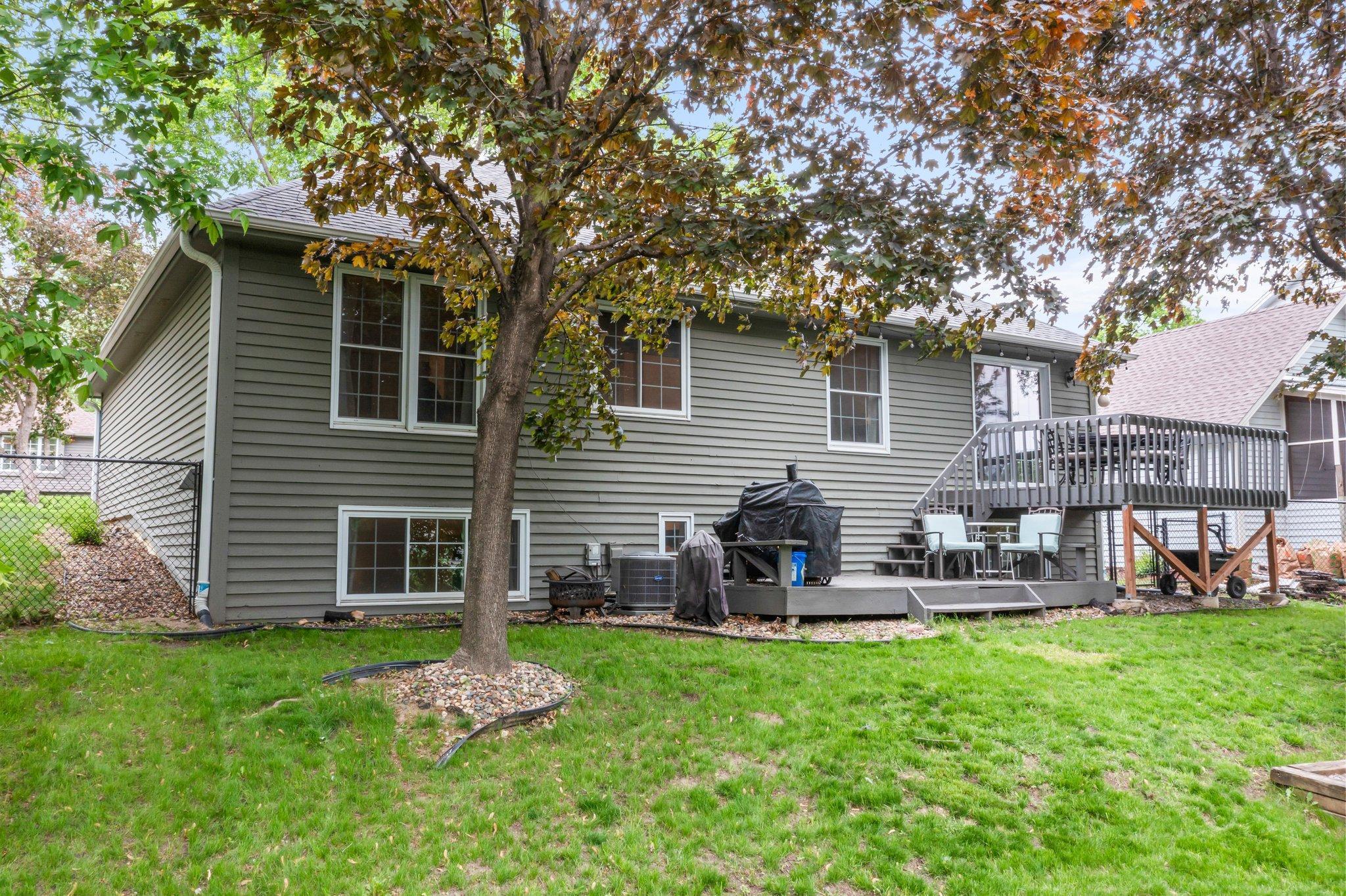 95 Olympic Circle, Chanhassen, Minnesota image 42