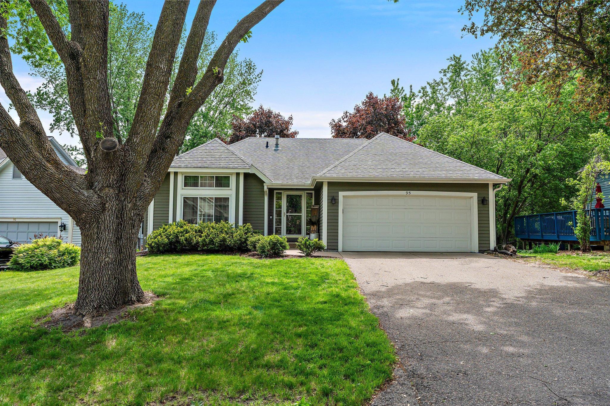 95 Olympic Circle, Chanhassen, Minnesota image 4