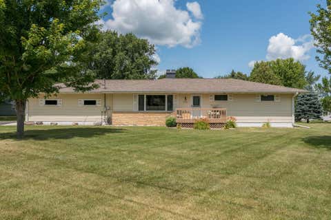 Homes For Sale - 716 W River Street<br/> Le Sueur County, Waterville, MN 56096