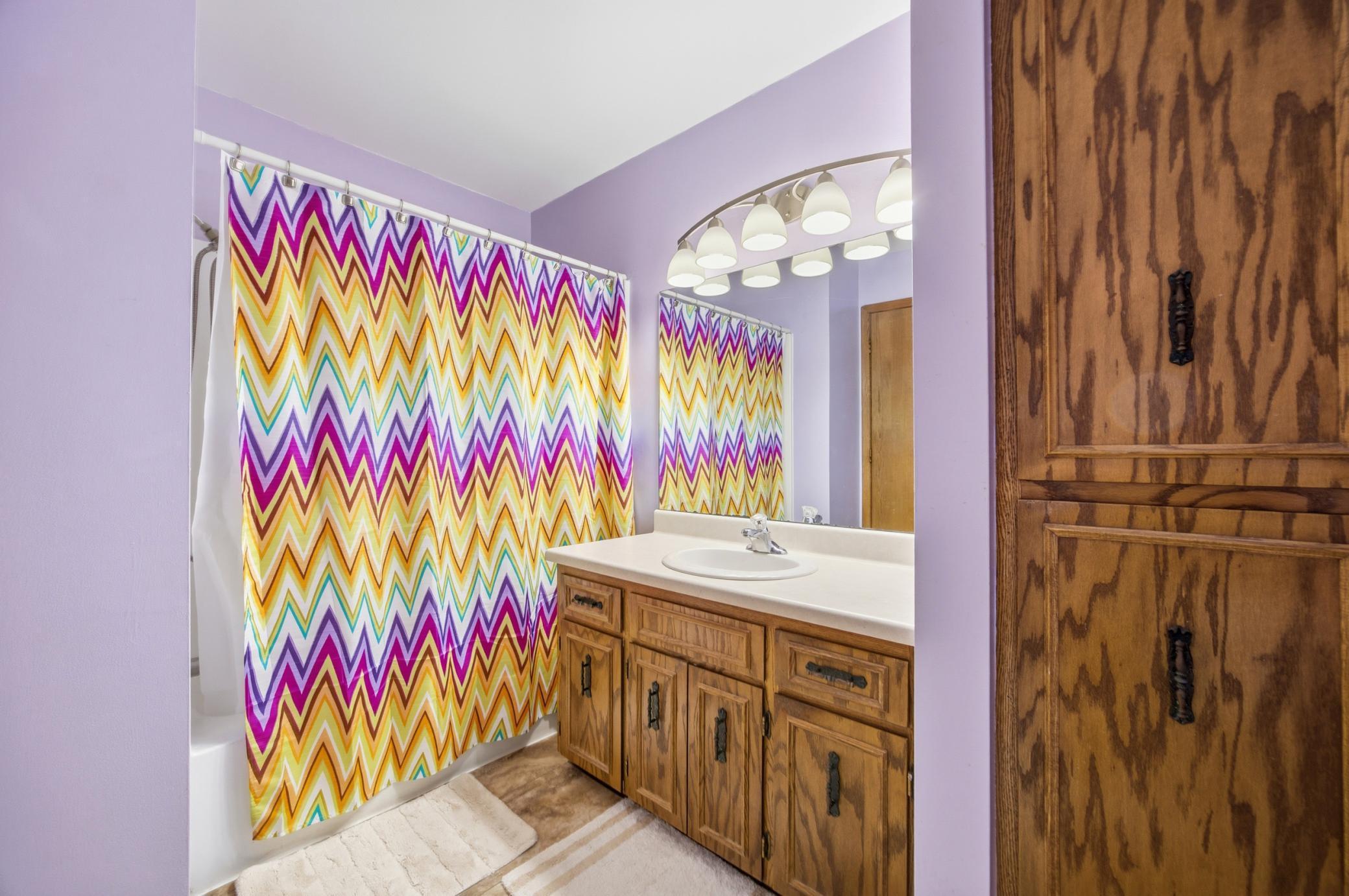 Moorhead, Minnesota 56560, United States, 2 Bedrooms Bedrooms, ,2 BathroomsBathrooms,Residential,Active,242829