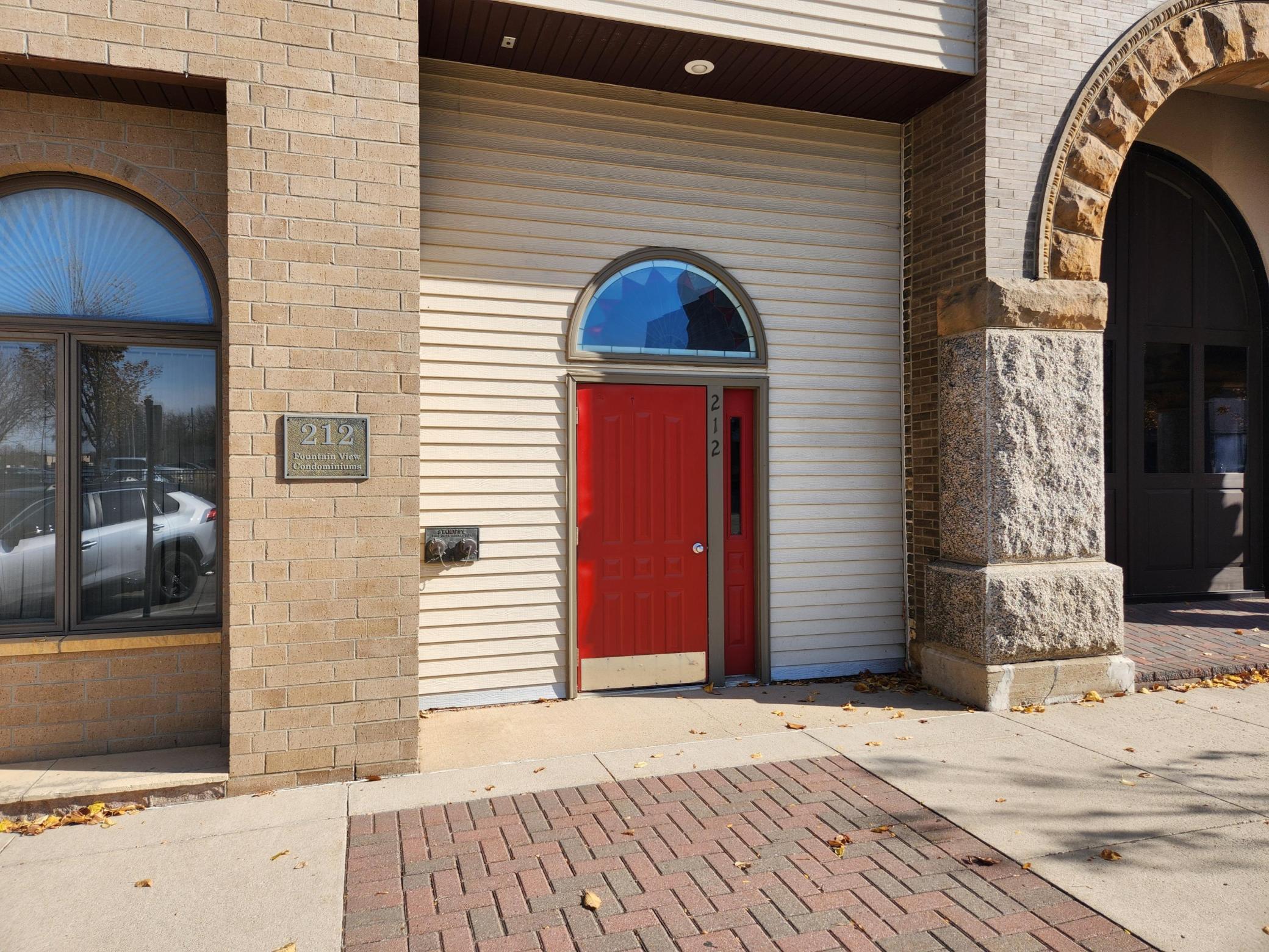 212 N Broadway Avenue #B4, Albert Lea, Minnesota image 1