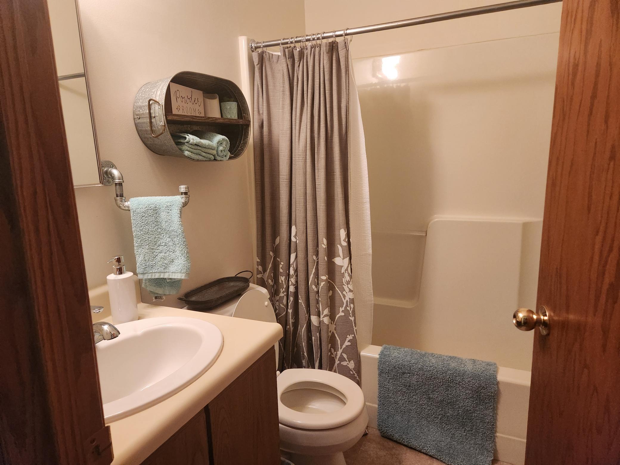212 N Broadway Avenue #B4, Albert Lea, Minnesota image 39
