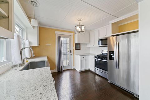 Homes For Sale - 724 1st Avenue<br/> New Brighton, MN 55112