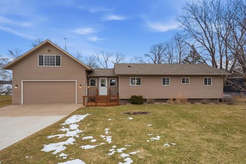 Homes For Sale - 14121 Schuelke Beach Road<br/> Miltona, MN 56354