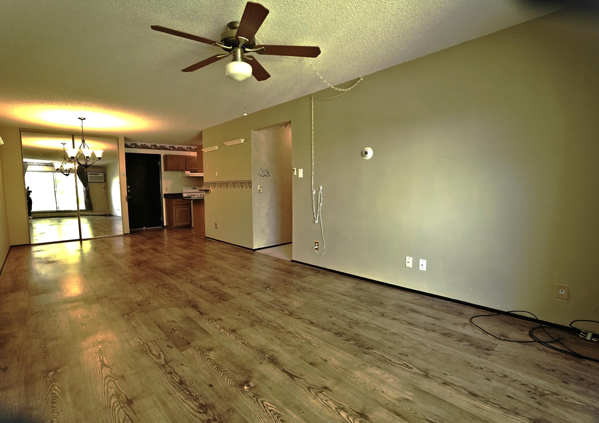 1601 N Innsbruck Drive #319, Fridley, Minnesota image 4