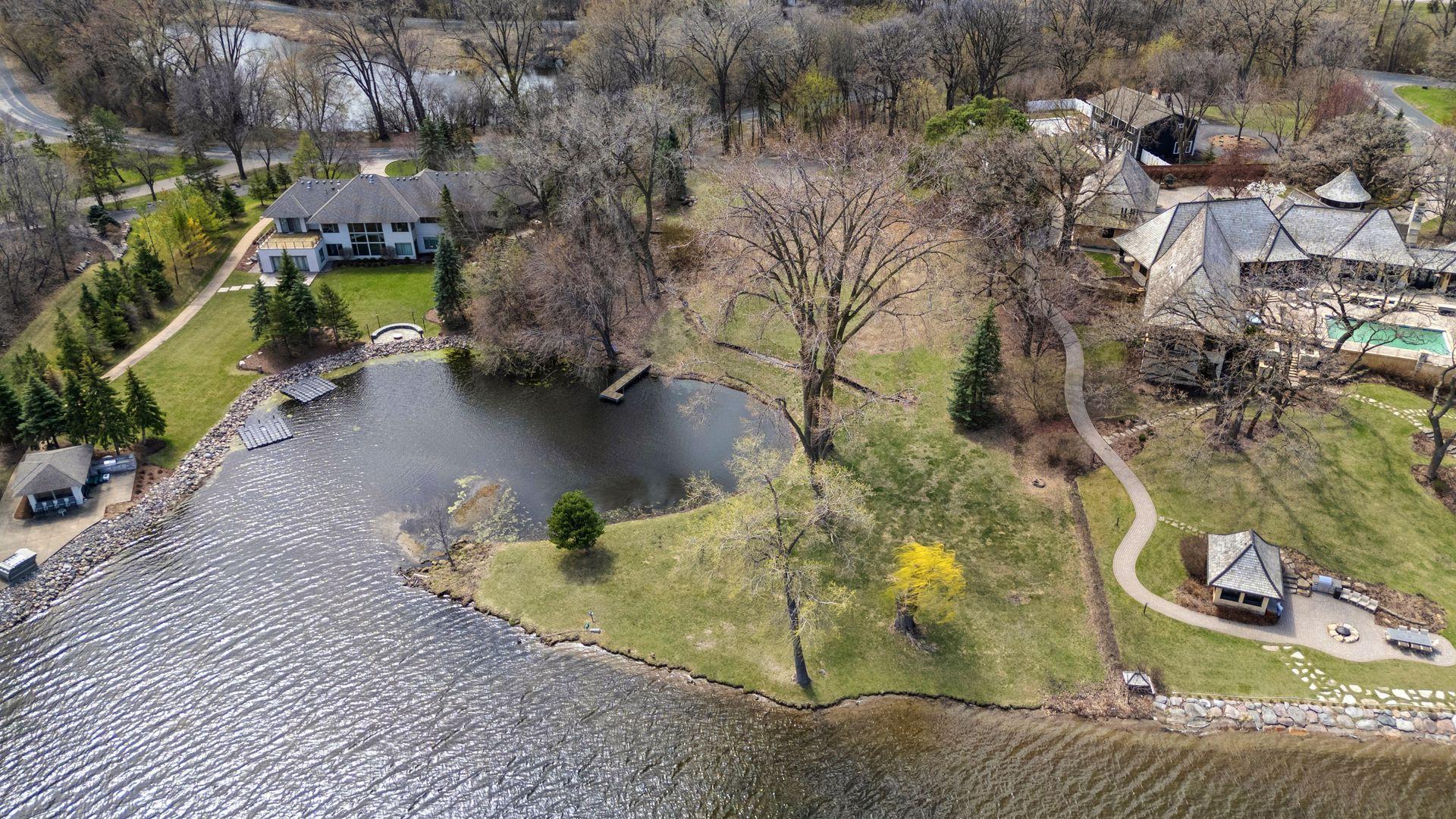 6851 Beach Road, Eden Prairie, Minnesota image 4