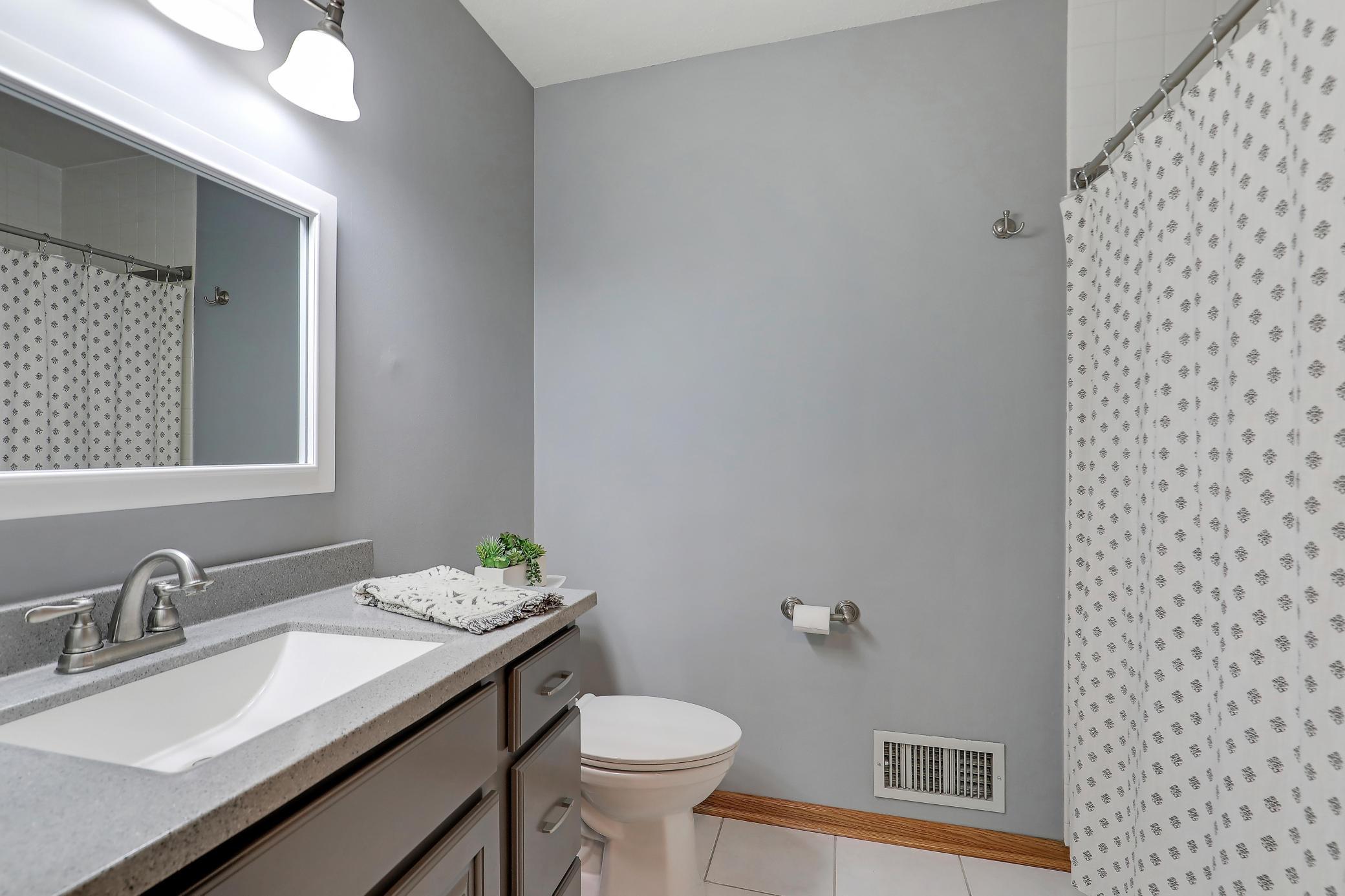 3435 Jewel Lane, Minneapolis, Minnesota image 30