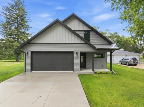 Homes For Sale - 1609 25th Street<br/> Rochester, MN 55904