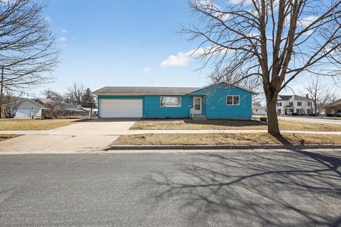 Homes For Sale - 10 6th Street<br/> Chatfield, MN 55923