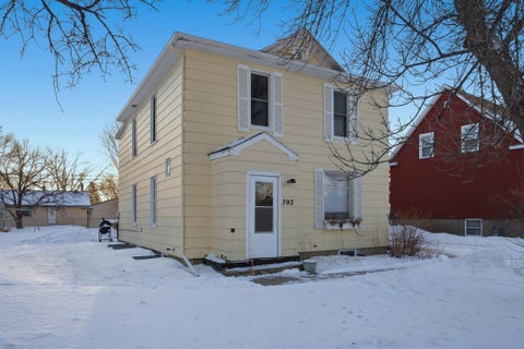 Multifamily For Sale - 702 21st Street<br/> Cass County, Fargo, ND 58103