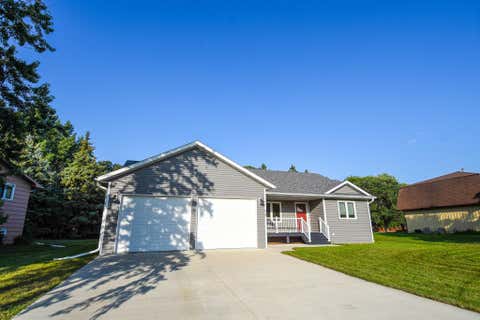 Homes For Sale - 828 Alice Drive<br/> Thief River Falls, MN 56701