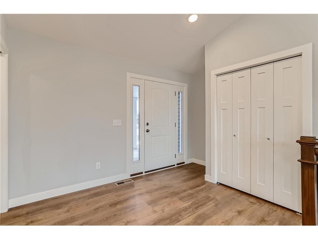 16646 Oneida Street, Andover, Minnesota image 31