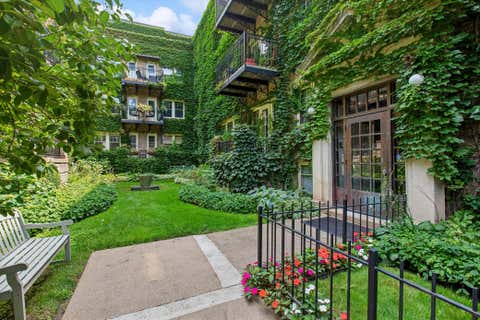 Condo For Sale - 2521 Humboldt Avenue<br/> Minneapolis, MN 55405