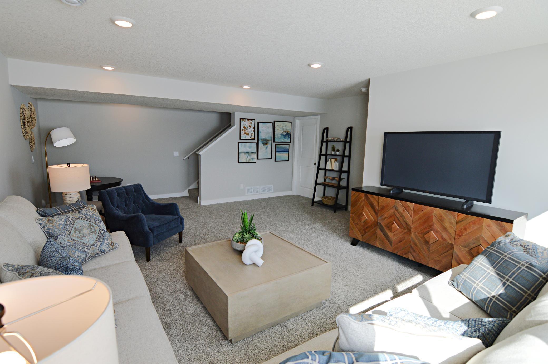 17013 Draper Way, Lakeville, Minnesota image 42