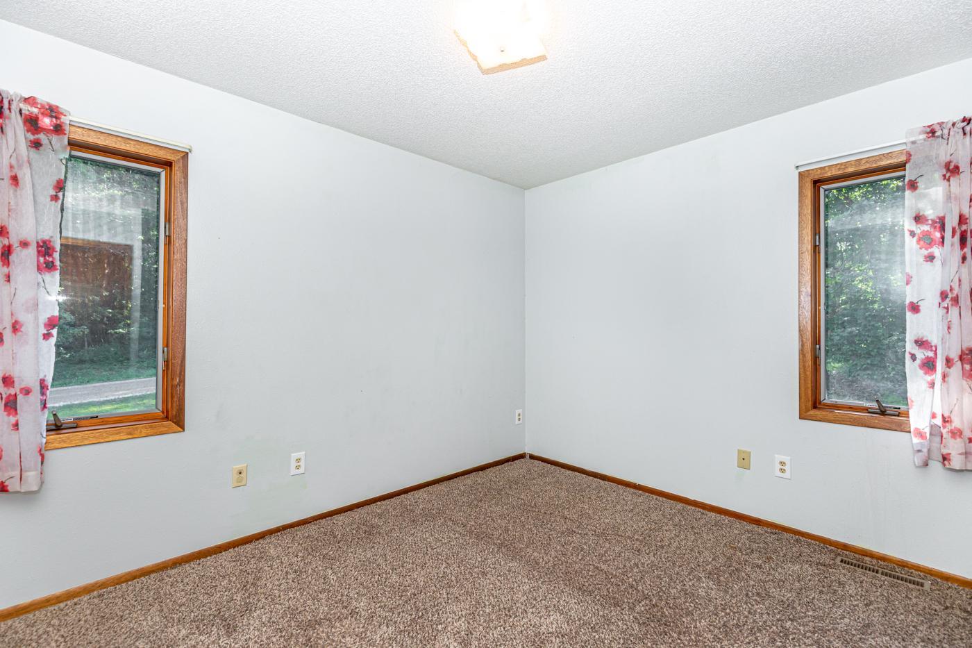 Pelican Rapids, Minnesota 56572, United States, 4 Bedrooms Bedrooms, ,2 BathroomsBathrooms,Residential,Active,139521