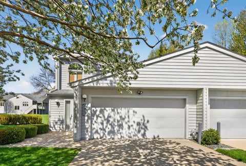 Townhouse For Sale - 4807 Tee Court<br/> Olmsted County, Rochester, MN 55902