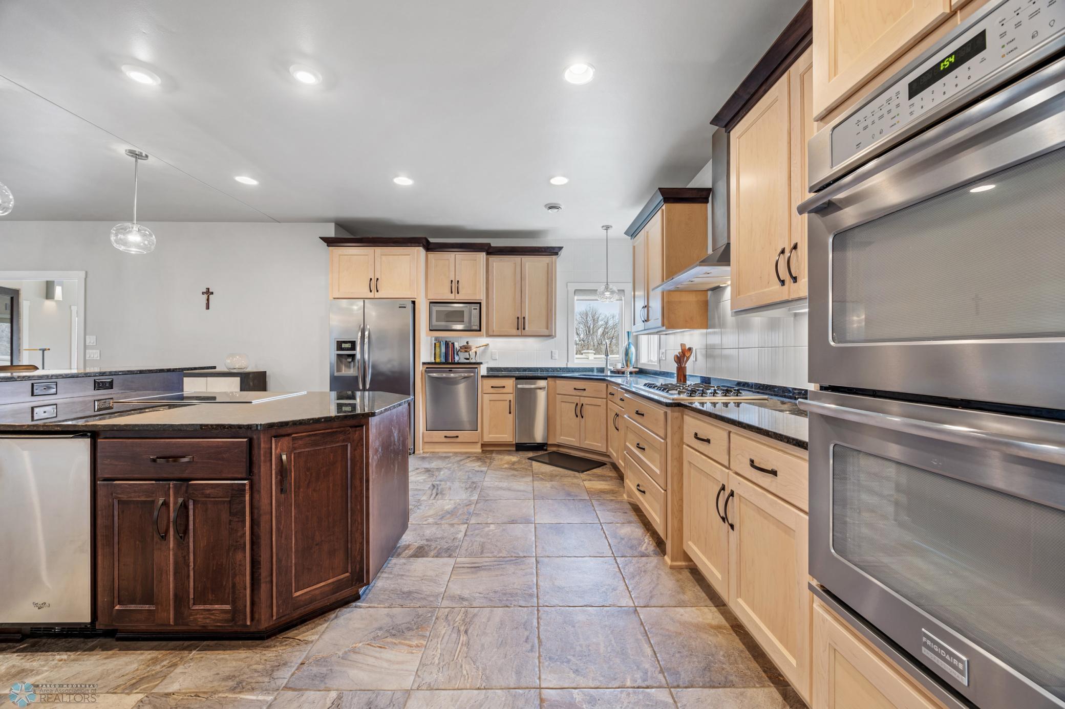 4114 Timberline Drive, Fargo, North Dakota image 17