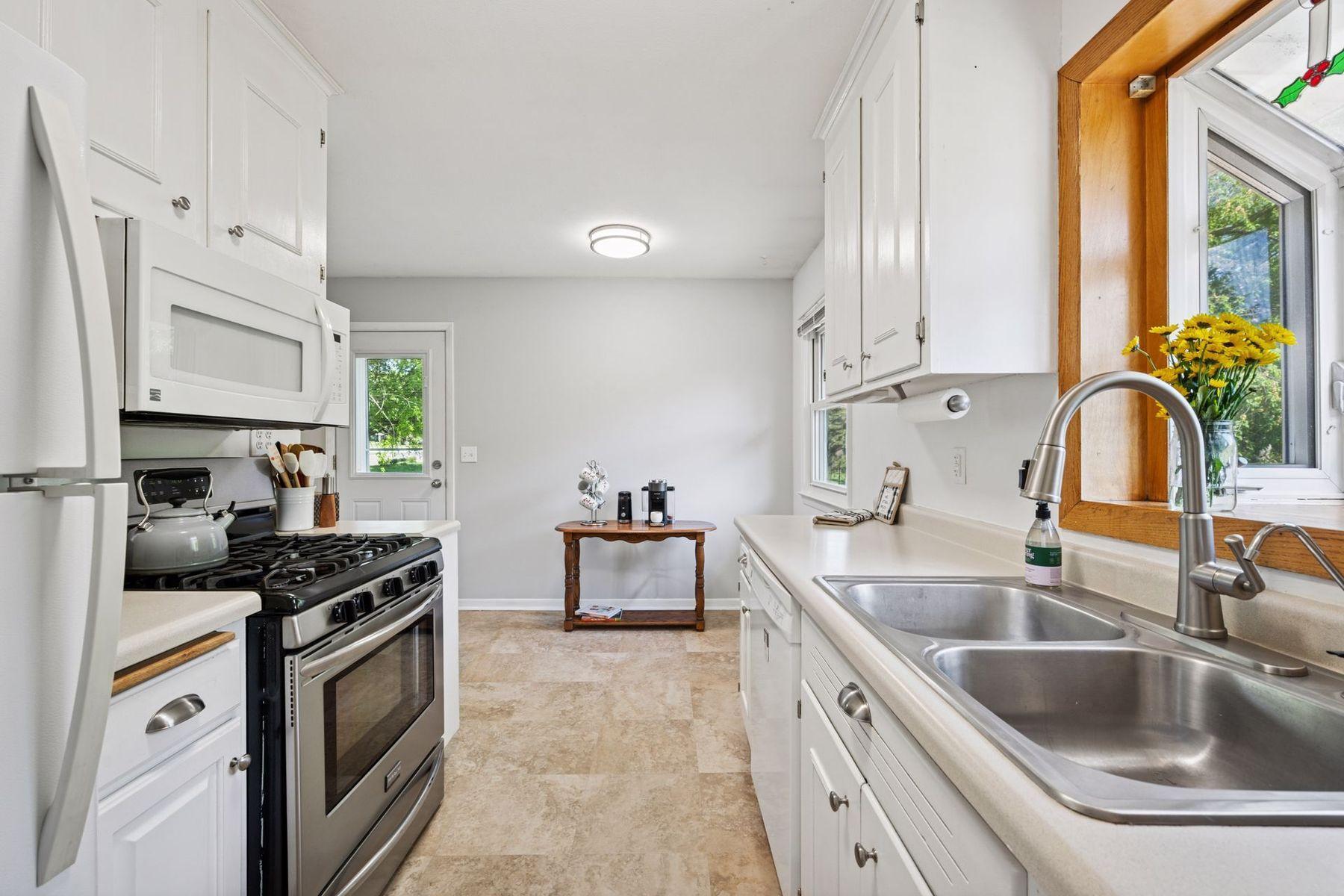 414 8th Street, Buffalo, Minnesota image 4