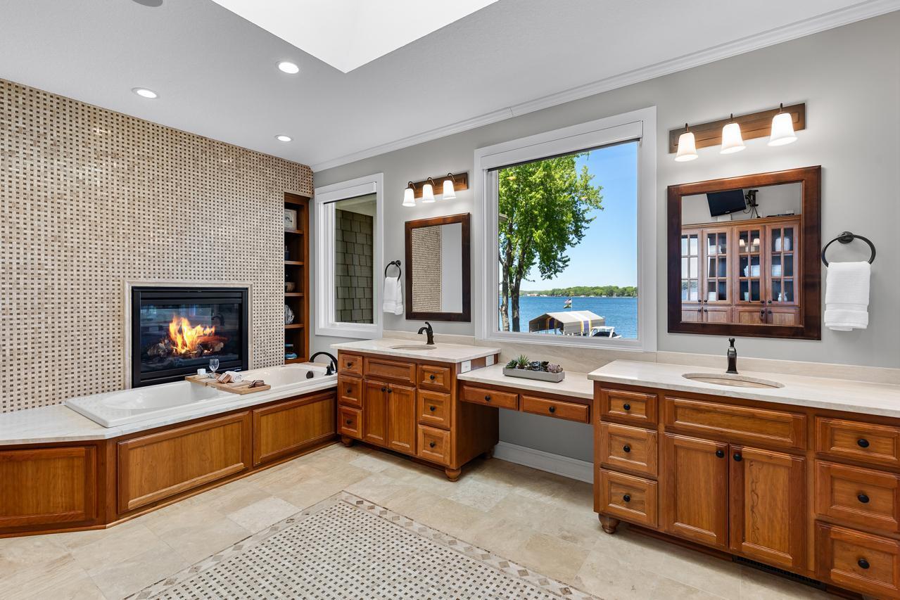 2172 Shadywood Road, Wayzata, Minnesota image 20