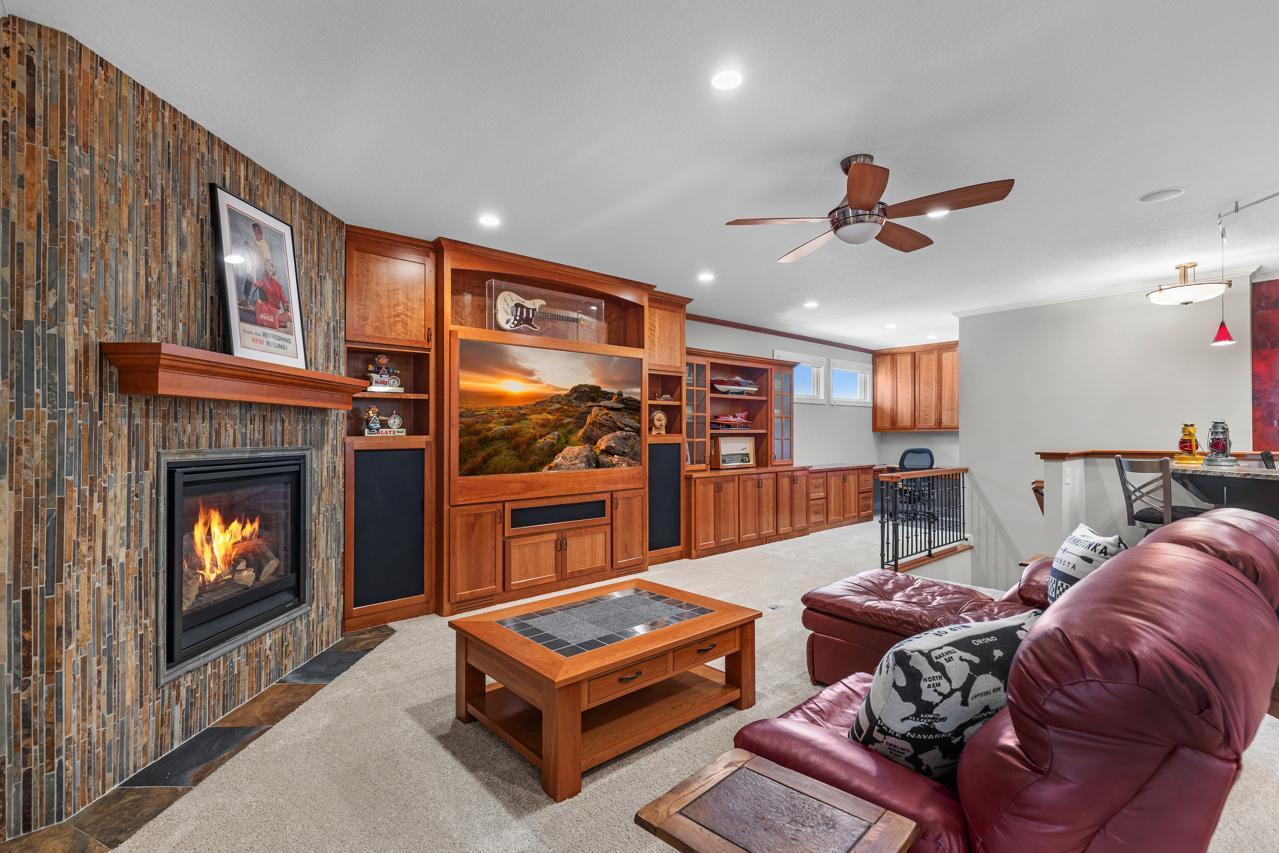 2172 Shadywood Road, Wayzata, Minnesota image 11