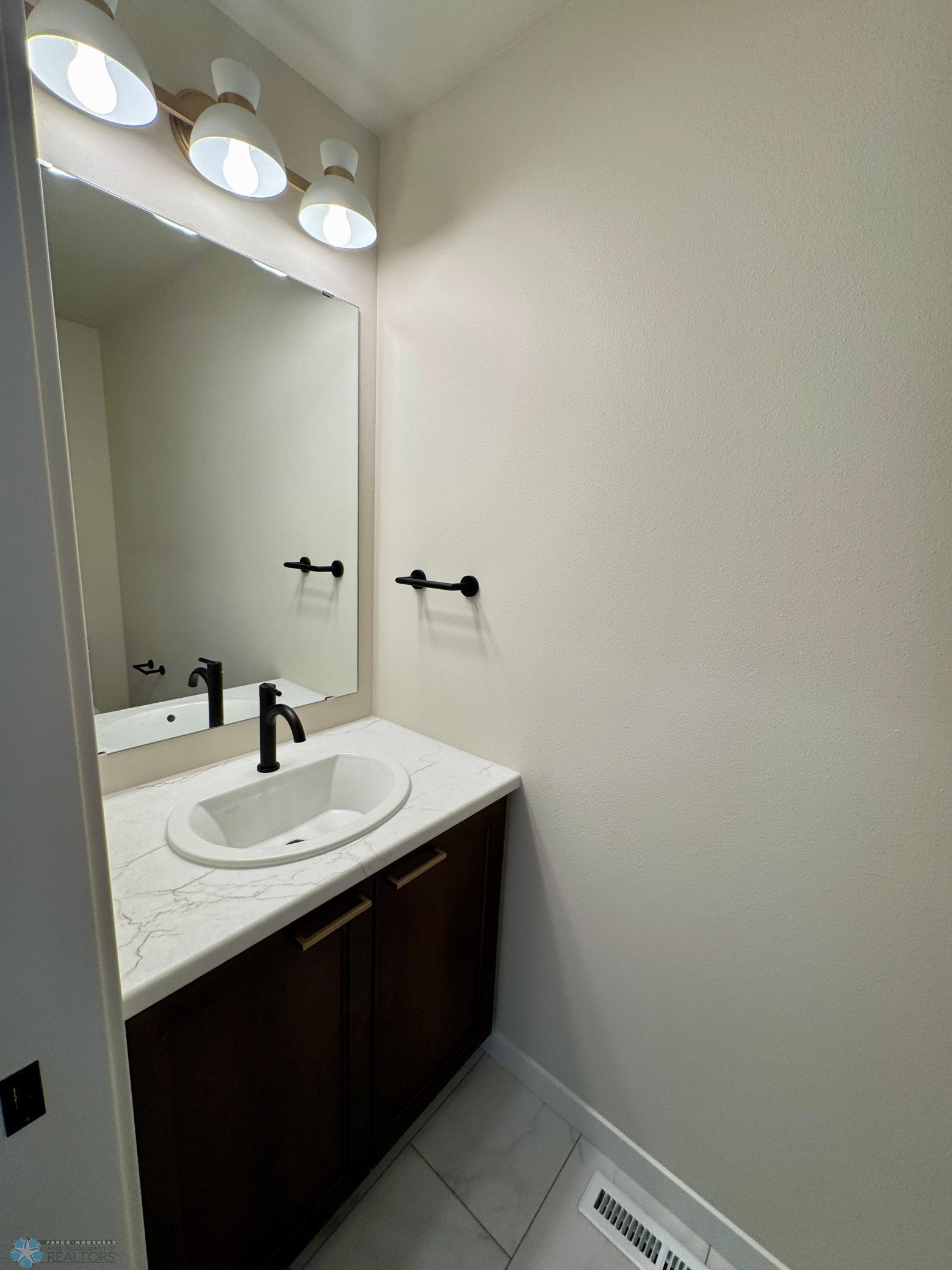 Harwood, North Dakota 58042, United States, 4 Bedrooms Bedrooms, ,3 BathroomsBathrooms,Residential,Pending,100986