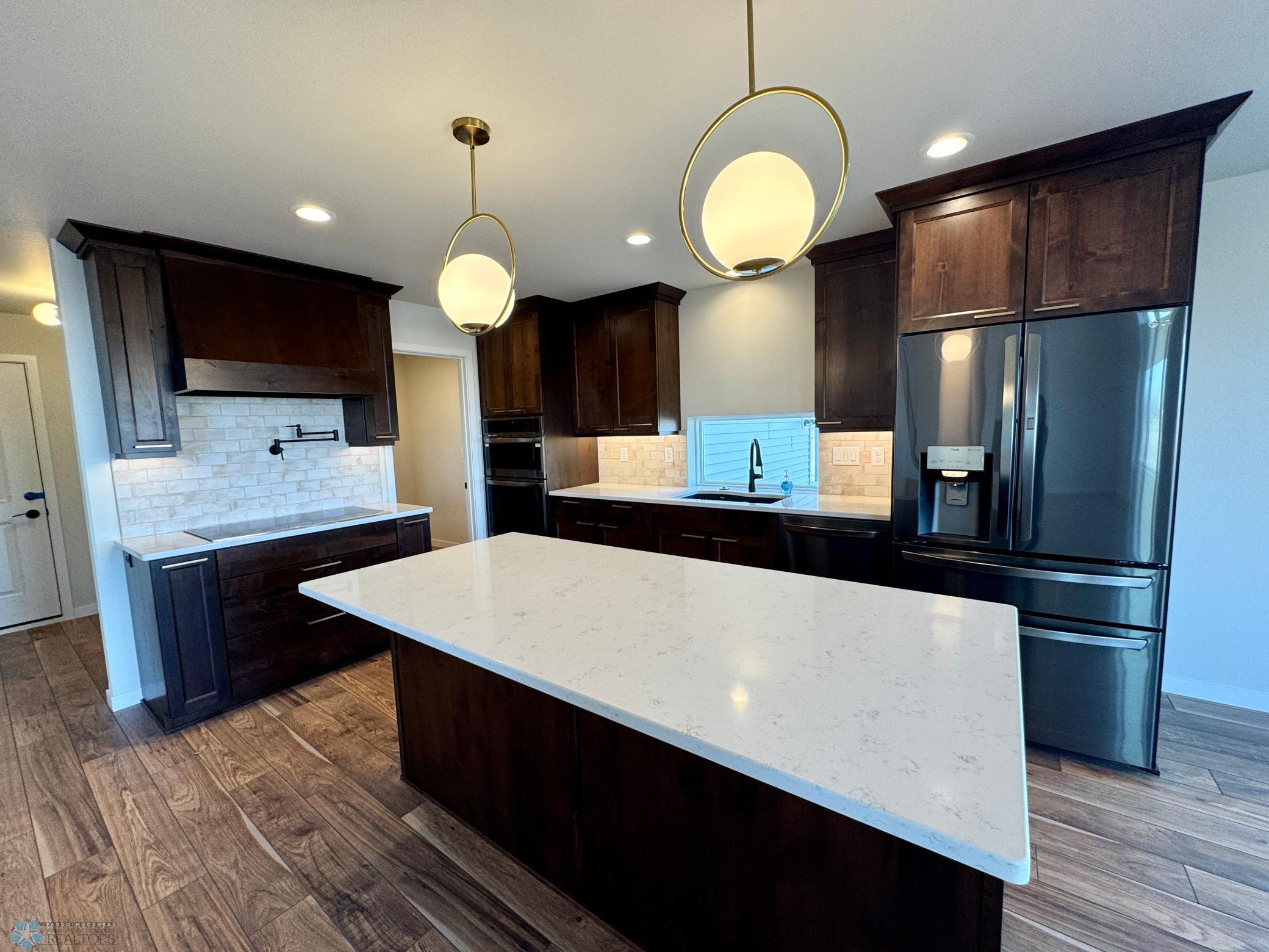 Harwood, North Dakota 58042, United States, 4 Bedrooms Bedrooms, ,3 BathroomsBathrooms,Residential,Pending,100986