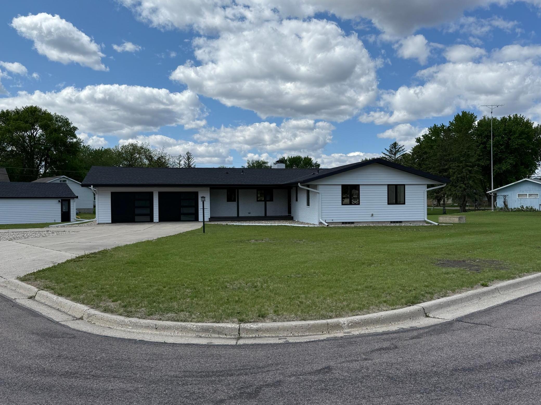 111 W Drache Avenue, Buffalo Lake, Minnesota image 4