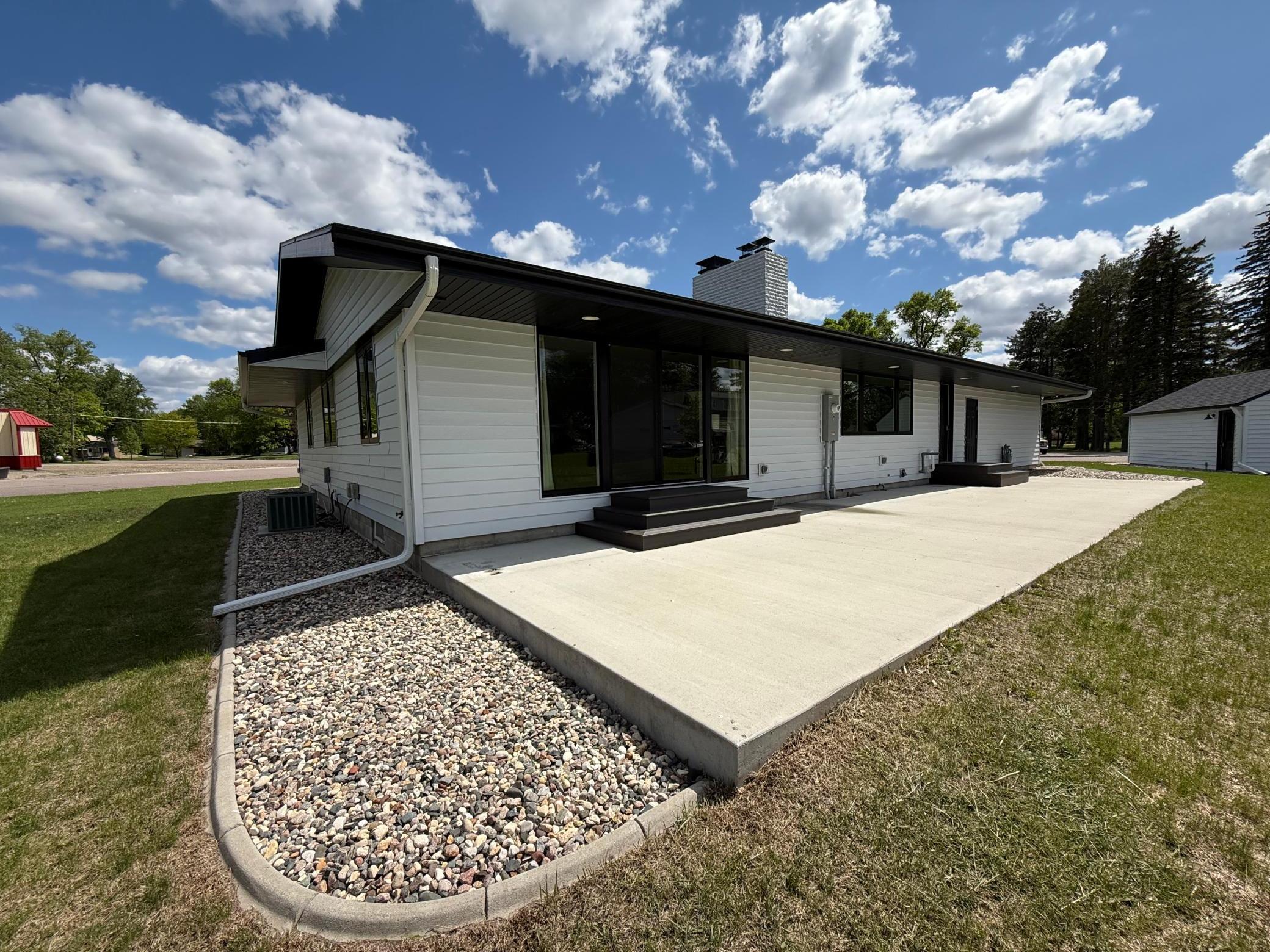111 W Drache Avenue, Buffalo Lake, Minnesota image 6