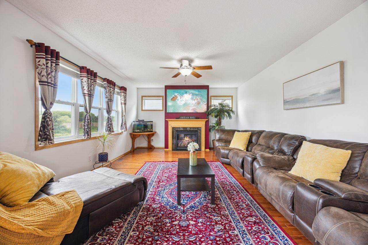 12332 3rd Street, Minneapolis, Minnesota image 12