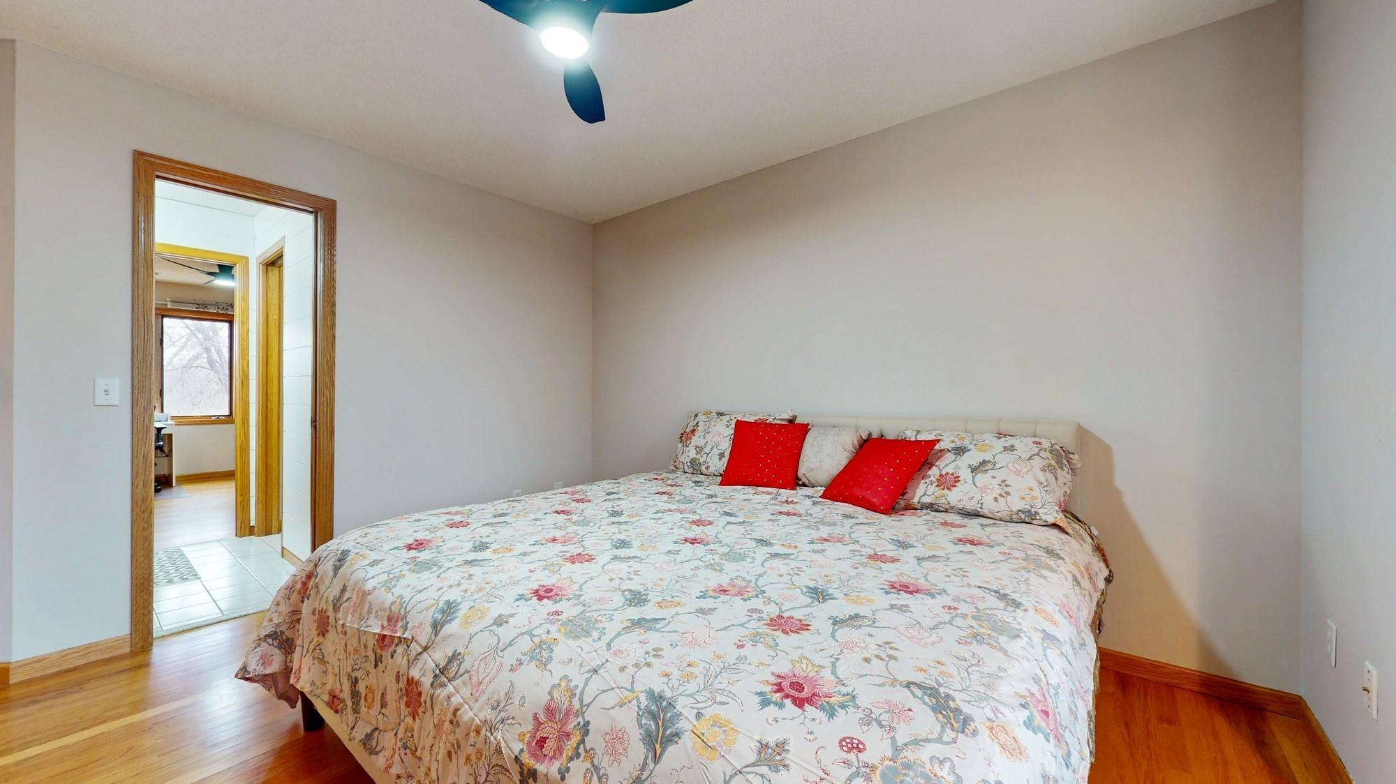 545 Owasso Hills Drive, Saint Paul, Minnesota image 34