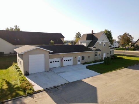 Homes For Sale - 701 Douglas Avenue<br/> Otter Tail County, Henning, MN 56551