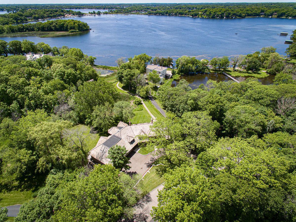 3051 Farview Lane, Long Lake, Minnesota image 3