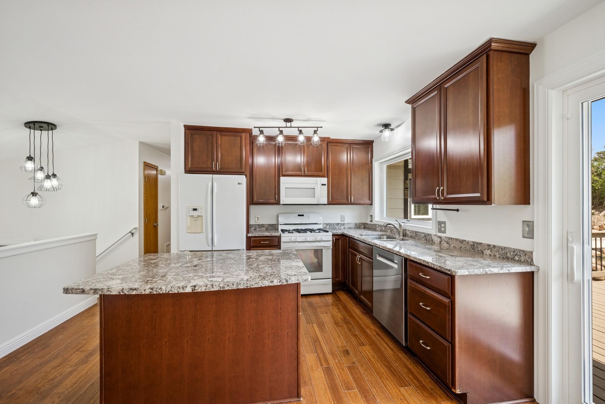 3876 Westbury Lane, Eagan, Minnesota image 6
