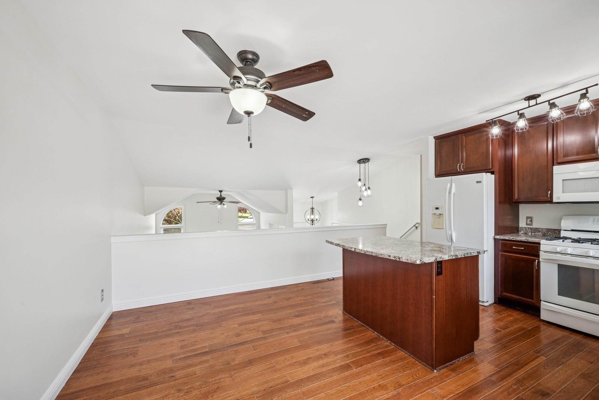 3876 Westbury Lane, Eagan, Minnesota image 7