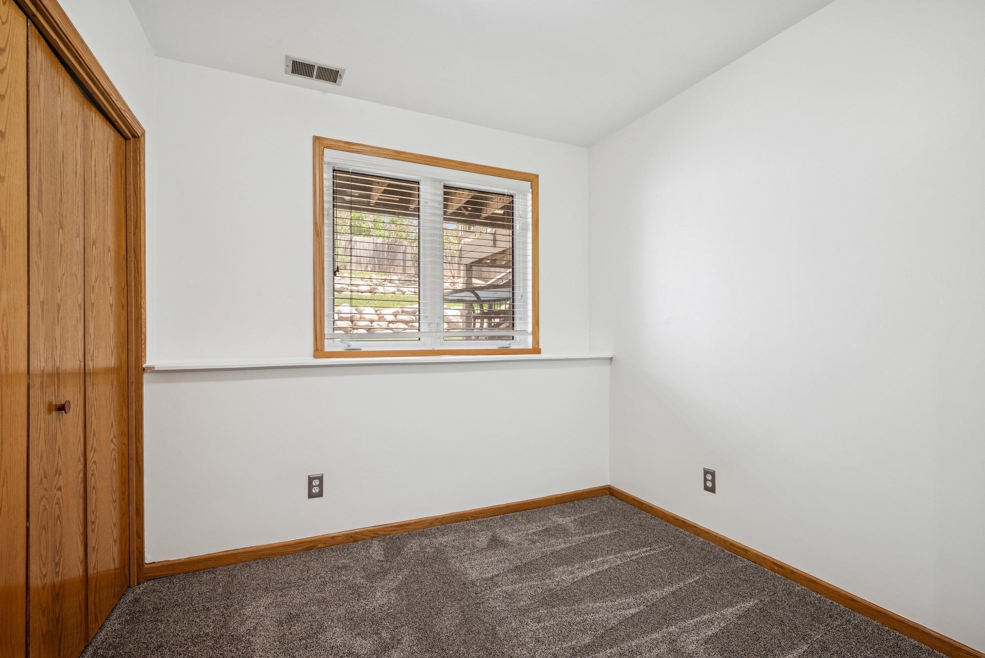 3876 Westbury Lane, Eagan, Minnesota image 25