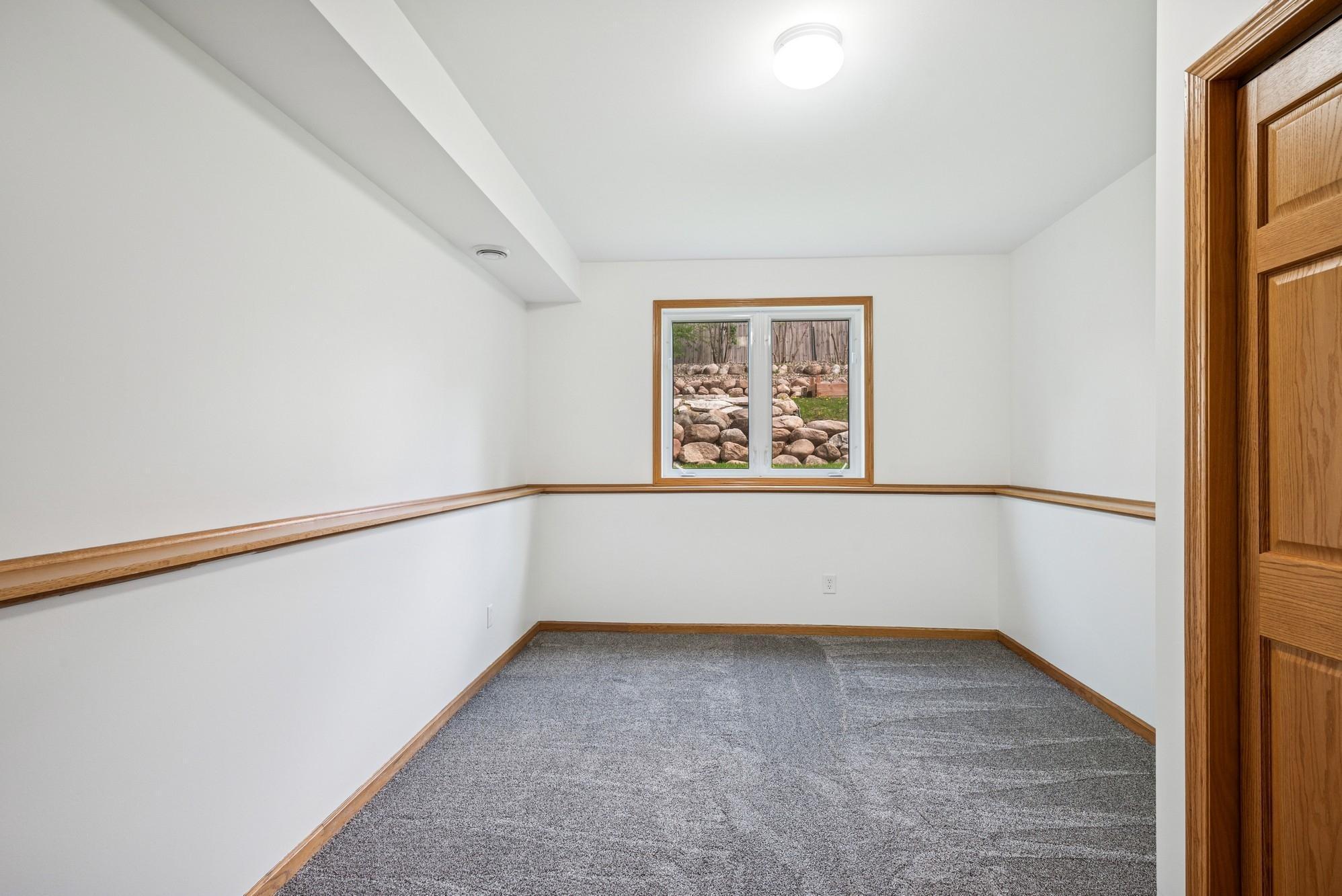 3876 Westbury Lane, Eagan, Minnesota image 23