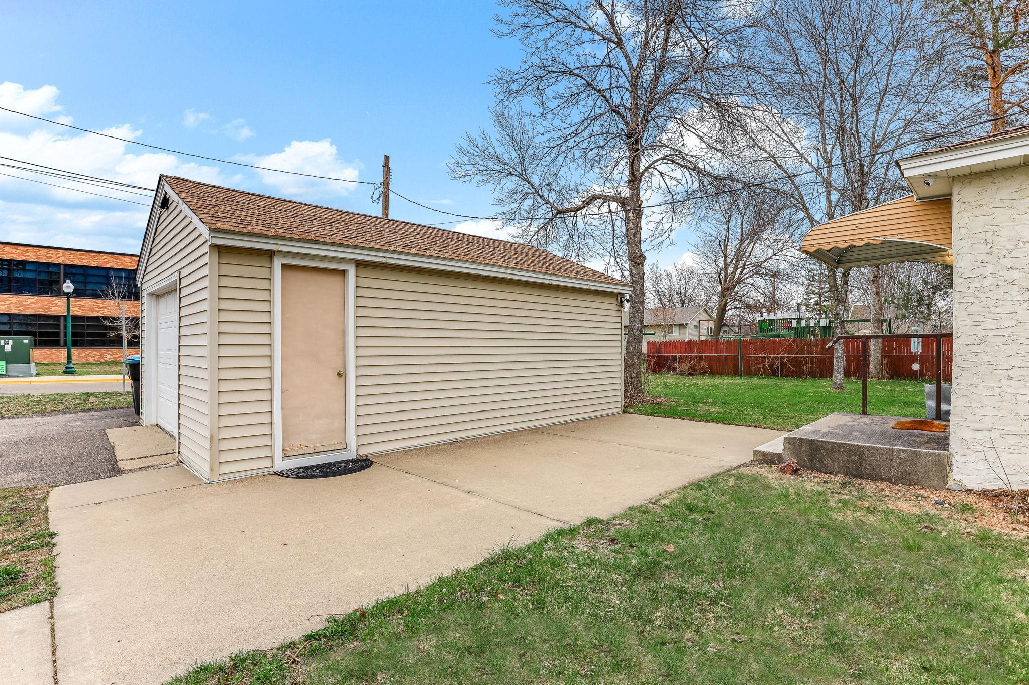 601 Jackson Street, Anoka, Minnesota image 32