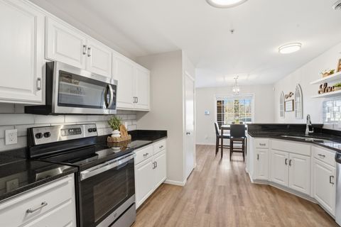 Townhouse For Sale - 5662 100th Lane<br/> Brooklyn Park, MN 55443