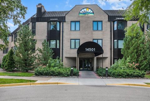 Condo For Sale - 14501 Atrium Way<br/> Minnetonka, MN 55345