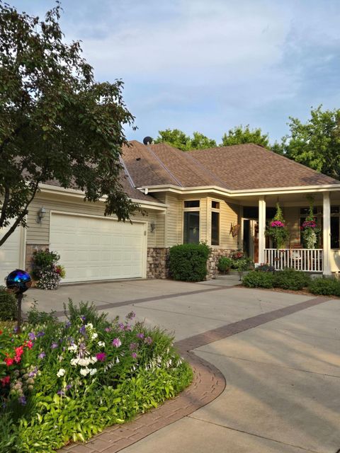 Townhouse For Sale - 3415 Glynwater Trail<br/> Prior Lake, MN 55372