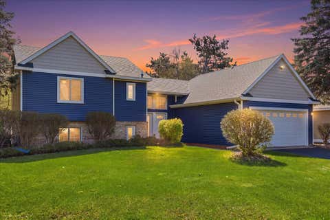 Homes For Sale - 512 Hyde Avenue<br/> Washington County, Saint Paul, MN 55115