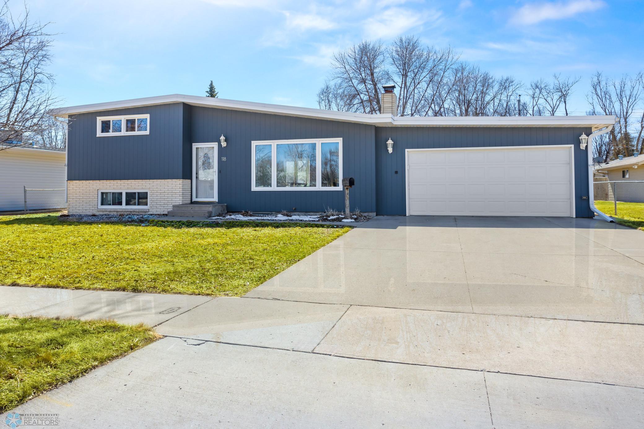 118 25th Avenue, Fargo, North Dakota image 1