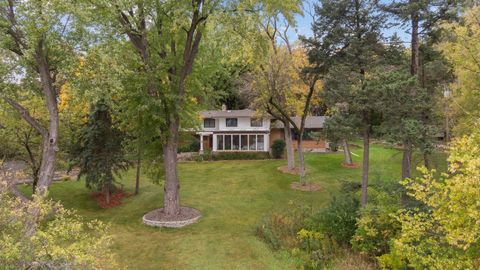 Homes For Sale - 655 Keller Parkway<br/> Saint Paul, MN 55117