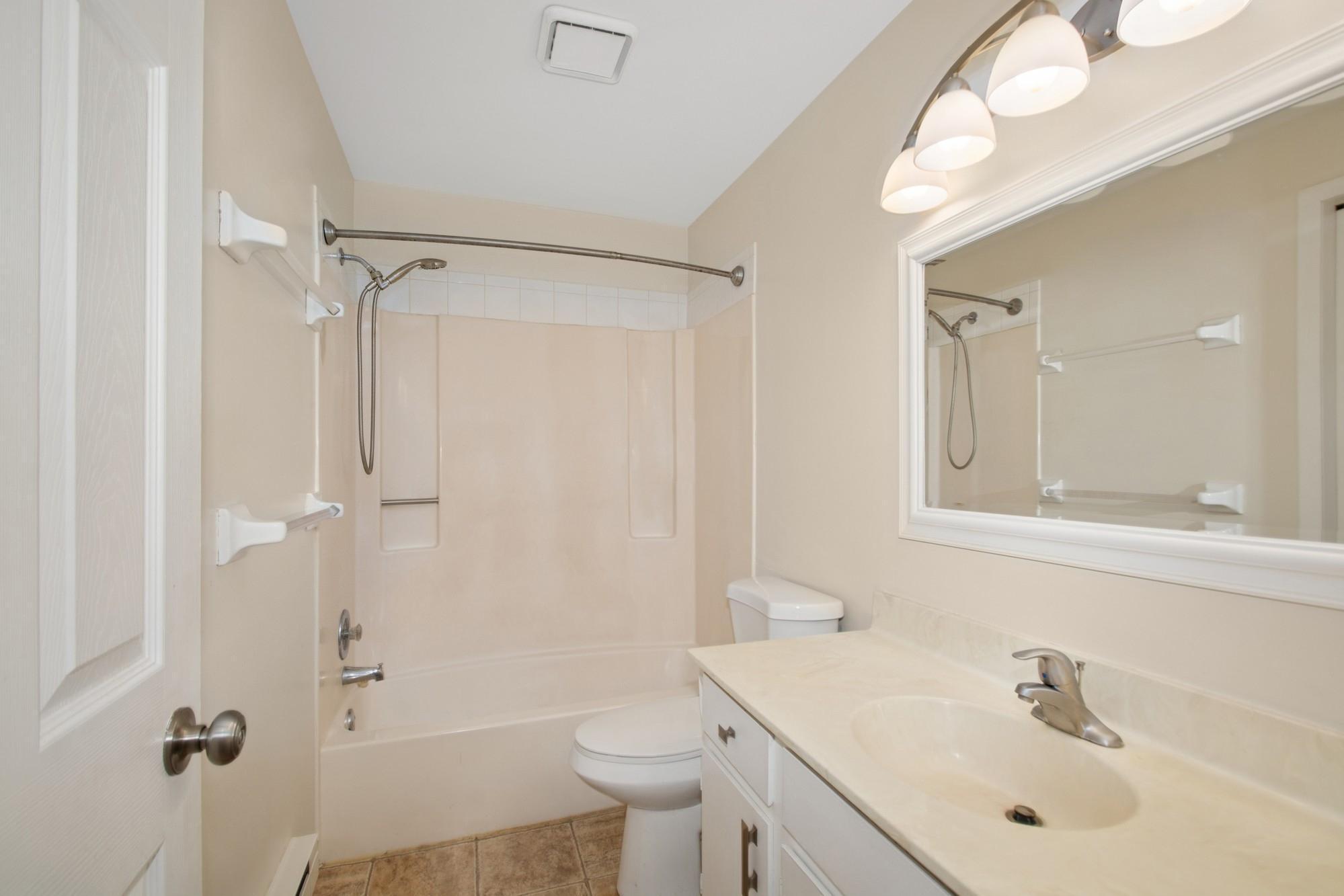 1581 Wheelock Lane #204, Saint Paul, Minnesota image 22