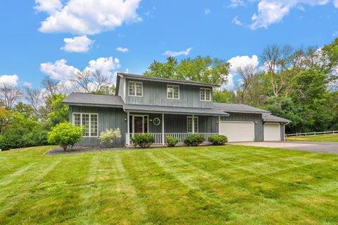 Homes For Sale - 698 Badlands Road<br/> Saint Croix County, Hudson, WI 54016