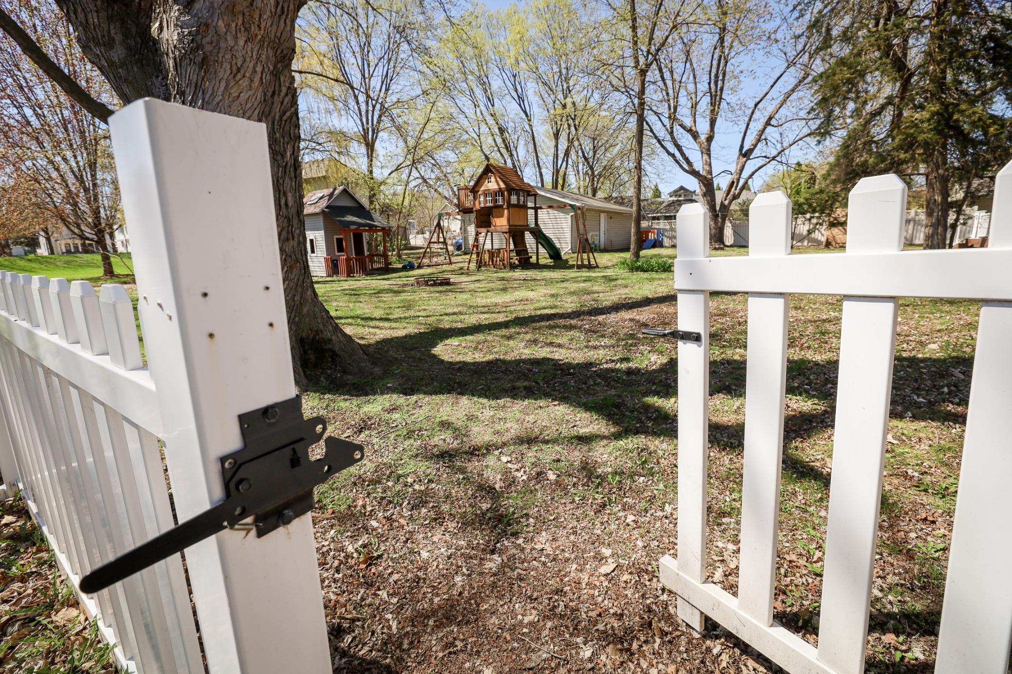 211 Beech Street, Chaska, Minnesota image 36